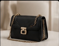 Lia Classic Black